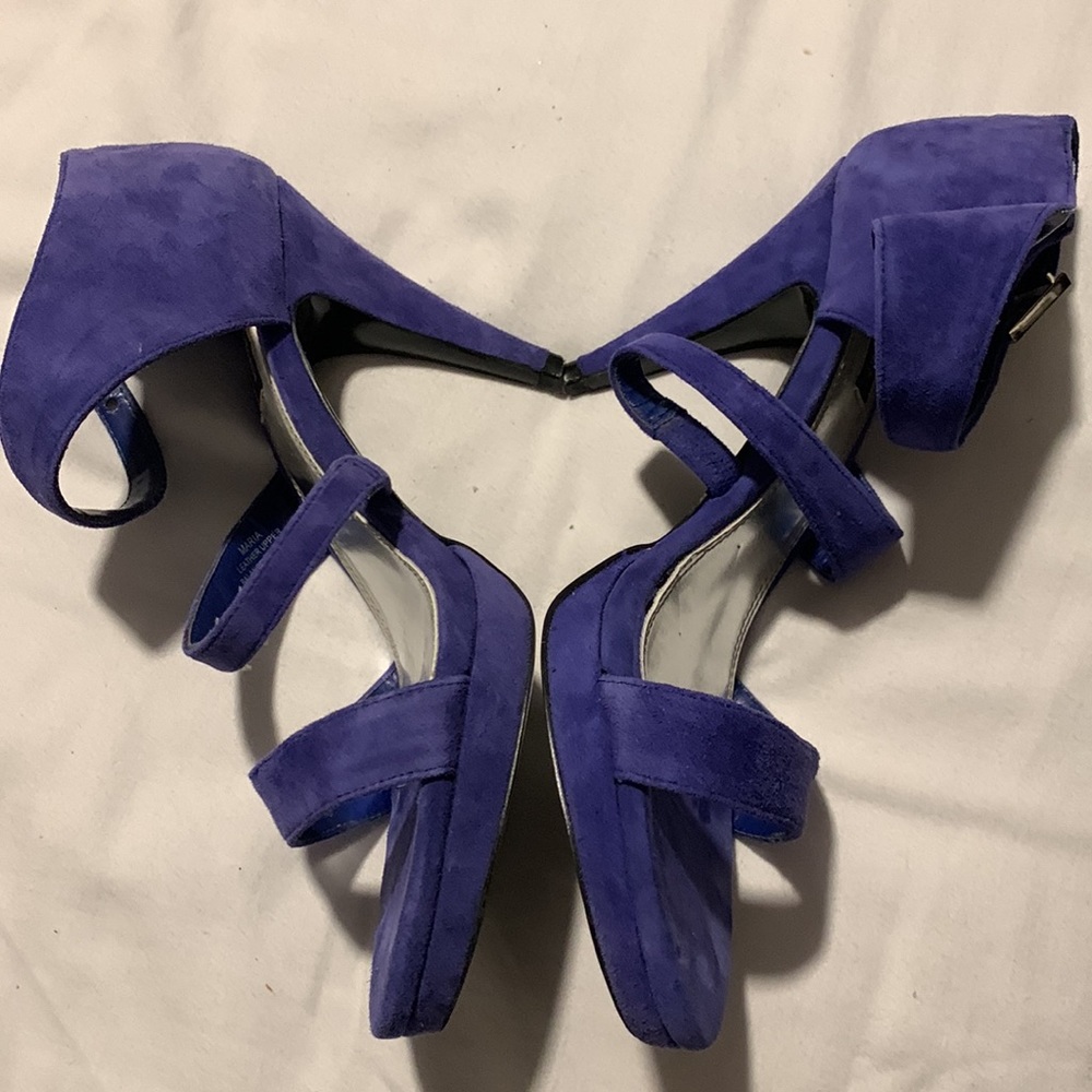 WHBM Blue Suede-Like Sandals Size 9.5